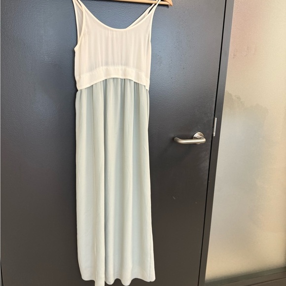 Wilfred XXS slightly oversized SILK GUV Maxi Dress in mint and cream - Picture 4 of 13